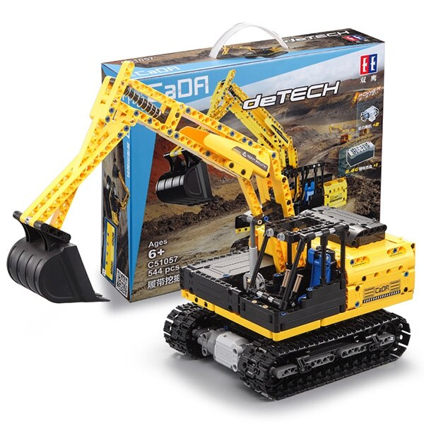 Excavator cu telecomanda CADA